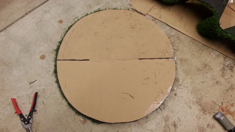 Illustration for article titled Septic tank lid in my yard will have hell toupee